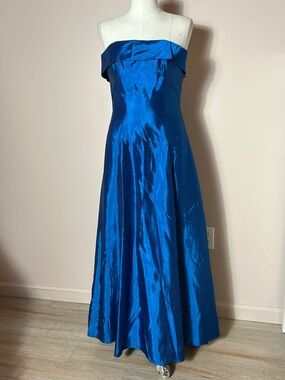VTG Roberta Bridal Strapless Sapphire Blue Satin Gown prom engagement size XS S